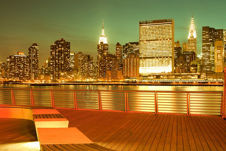 岛GantryPlaza公园和曼哈顿天线美国纽约州市龙门架式图片