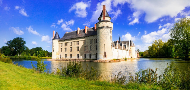 画报法国的童话城堡卢瓦尔山谷的中世纪PlessisBourre著名的风景图片
