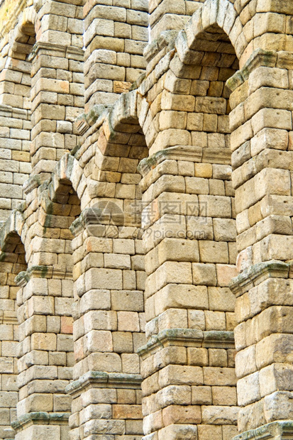 花岗岩塞戈维亚的罗曼水道第一世纪反倾销界念碑基金塞戈维亚教科文组织世界遗产地西班牙卡斯蒂利亚和莱昂西班牙欧洲艺术品老的图片