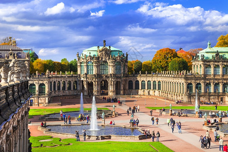 花园2013年月德国Zwinder博物馆和美术德累斯顿著名的Zwinder博物馆和美术这是德国最宏伟的Baroque建筑之一观光图片