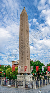 土耳其伊斯坦布尔071329土耳其伊斯坦布尔的狄奥多西方尖碑在阴天的夏日土耳其伊斯坦布尔的狄奥多西方尖碑地标阿拉伯亚洲图片
