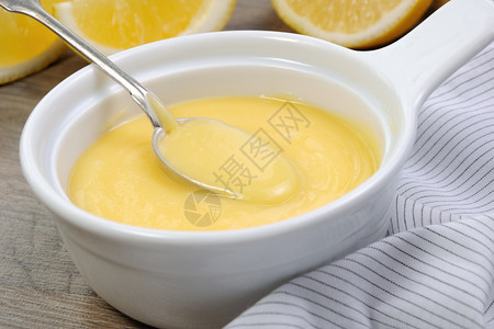 准备食物美味LemonKurd柠檬汁的奶油这是经典用来烤面包薄饼蛋糕图片