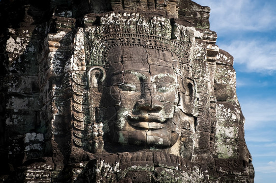 雕像柬埔寨暹粒省吴哥Wat综合体Bayon寺庙的佛像雕刻巨大印度支那汤姆图片
