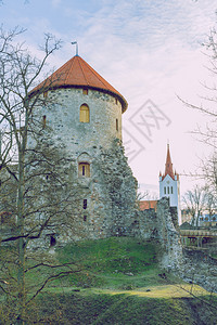 碎片拉脱维亚13世纪城市塞西斯堡冬季有公园102纪念碑王图片