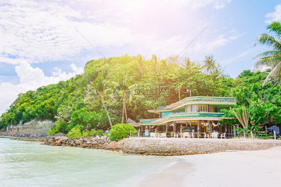 在美丽的热带岛屿上夏季空旷户外咖啡厅在热带旅游度假胜地的海滩咖啡馆天堂异国情调酒吧图片