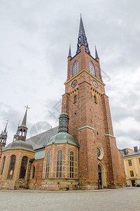 大教堂瑞典斯德哥尔摩Riddarholmen教堂塔自1632年以来是瑞典君主的记忆正面图片
