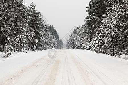 冰冬季雪在下后出现冬季的雪流在天飘动季排寒冷的图片