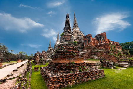 遗产笏Ayutthaya泰国旅游地貌和目的古老佛教寺庙废墟位于WatPhraSriSanphet寺庙日落天空下的Ayutthay图片