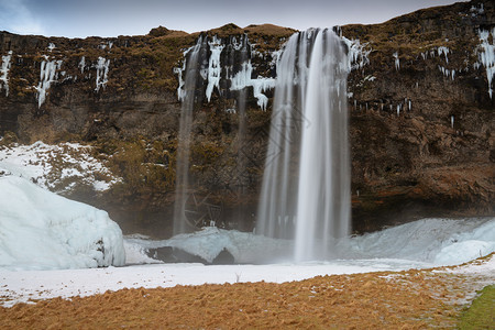 兴趣国民美丽的塞尔雅兰德弗斯在寒冷的冬天冰岛欧洲公园图片