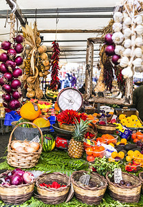 蔬菜和水果市场在罗马的Fiori养殖新鲜水果品种苹果梨香蕉意大利罗马2017年fe传统的凤梨美食图片