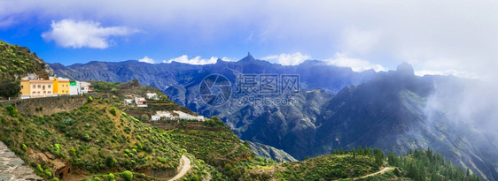 著名的大加那利岛Artenara村的山脉风景火岛屿FuerteventuraCanary群岛的岩状史都宁质上最高的是大加那利岛A图片