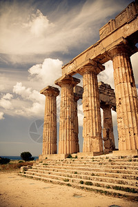 天空博物馆文明意大利西里Selinunte希腊寺庙的废墟图片