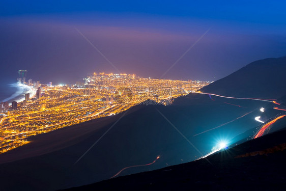 建筑物住宅智利阿塔卡马沙漠海岸伊基克港市空中观测智利黎明时分美国图片