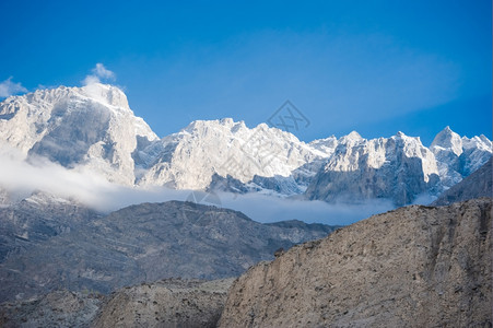 闪电易德利山谷喜马拉雅风景名胜图片