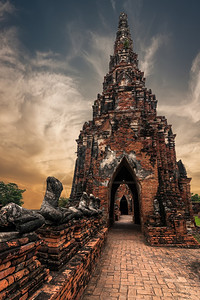 Ayutthaya泰国旅游地貌和目的古老佛教寺庙废墟位于日落天空下ChaiWatthanaram寺庙Ayutthaya大城府亚洲图片