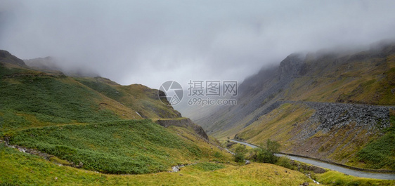 自然蒙英国迪斯里克湖家公园霍尼斯特山口水平的图片