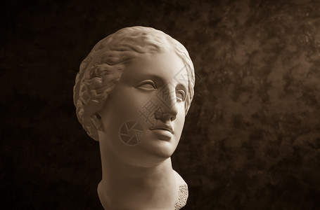 复制品历史画家们的古老雕像白石膏复制件写在黑暗纹理背景上面朝Sepia的雕塑粉碎了金星古雕像的Gypsum复制件在黑暗纹理背景上图片