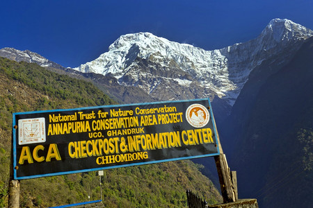 可爱的旅游CheckpostInformationCentreChhomrongAnnapurnaSouthAnnapurnaR图片