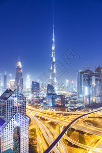 城市景观UUBAIUAEFUURUARY16BurjKhalifa是世界上迪拜市下最高建筑迪拜夜天线SheikhZayed路交叉图片