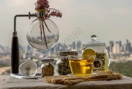 优雅下午在美丽的城市风景上泰国草药植物和健康饮品概念选择焦点复制空间CopyspaceShootivefocolence干燥露兜图片