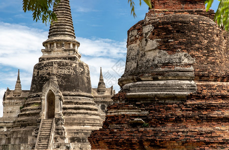 盛大城府WatPhraSiSanphet古城的世界遗产址和泰国Ayutthaya的历史地点神庙的毁灭建造图片
