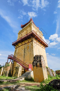 缅甸Nanmyin或缅甸AvaInwa望塔缅甸的AvaInwa缅甸陆地标志和游客喜爱的东南亚旅游观光景点户外佛教徒历史的图片