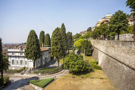 新冠潘德米意大利BergamoLombarddy老城意大利墙建造图片