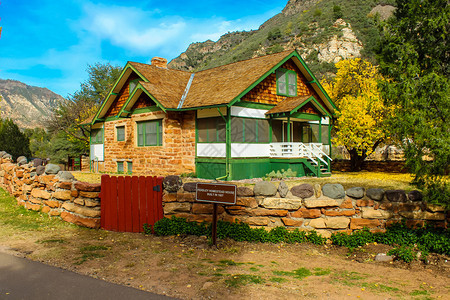 PendleyHomesteadHouse建于1927年位于亚利桑那州塞多纳的SlideRock州立公园2018年月4日自然木制图片