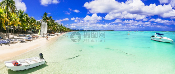 TrouauuxBiches热门旅游点有水运动活毛里求斯岛Feb20船马尔代夫夏天图片