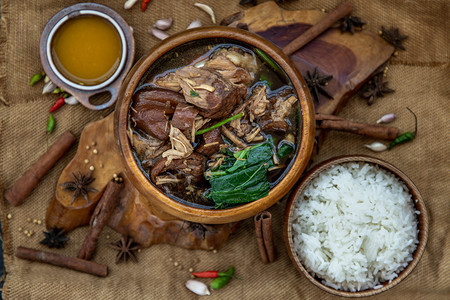 肉身体文化以茉米食品有选择的焦点和刻度图像顶观提供麻米选择焦点和粉红图象图片