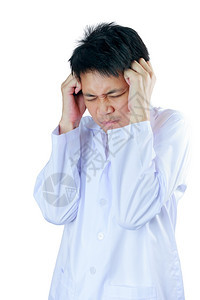 病人患有头痛压力紧张用手抓头护士偏痛过重的医生于紧张的孤立白种背景人文情绪b精神上人类商业图片