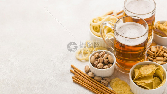 分辨率和高品质的美丽照片高档啤酒零食框架优质的美丽照片概念景精度设计图高品质的美丽照片涟漪小吃高的图片