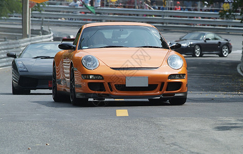 德国运动车橙色图片