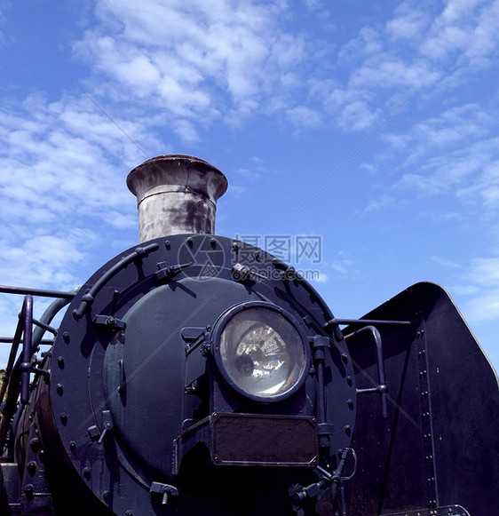 旧蒸汽发动机详情机车天空蓝色铁路火车力量黑色运输引擎图片