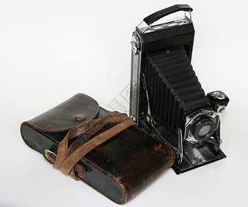 与皮衣案的旧折叠相机图片