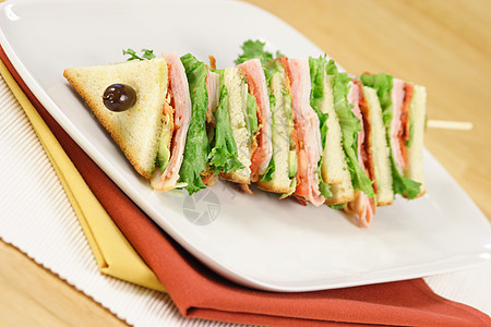 完美的三明治火鸡薯条食物熏肉餐厅面包小吃营养俱乐部午餐图片