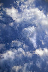 蓝色的天空和云彩照片气氛景观风景图片