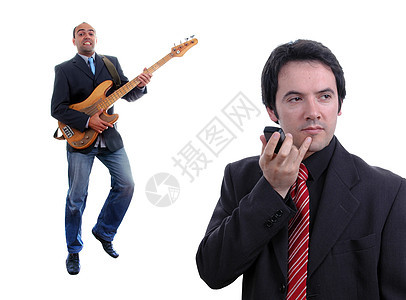 两个男人弹吉他商务领带黑色人士吉他音乐背景图片