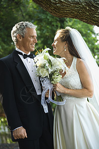 新娘和新郎男人仪式庆典照片婚礼男子女性夫妻丈夫女士图片