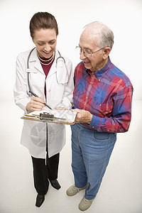 医生和病人老年人照片文书成年人历史医疗两个人工作图片