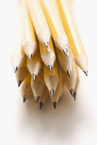 一群尖铅笔文具教育学习用品黄色办公用品办公室商业学校工作图片