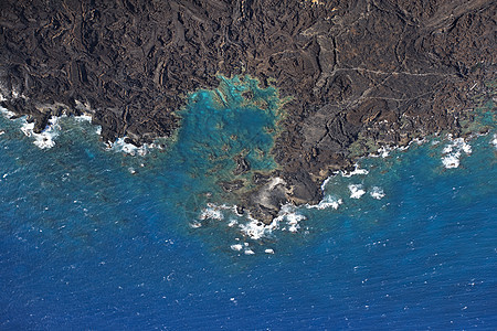 洛基海岸线水平支撑岩石地质天线鸟瞰图火山自然界旅行沿海图片