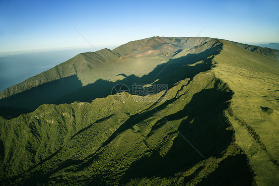 绿毛伊山地貌天线风景照片旅游假期绿色自然界水平旅行图片