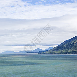 山脉和海自然界照片闲暇海洋旅游正方形海景旅行假期图片