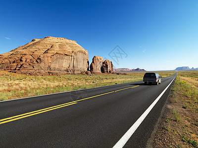 沙漠道路图片