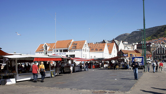 卑尔根Fisketorvet的鱼市场游客食物晴天图片
