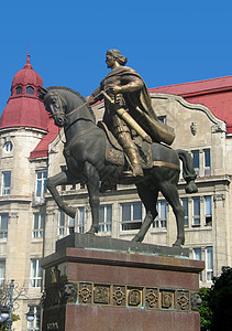 乌克兰利沃夫的达尼拉国王纪念碑图片