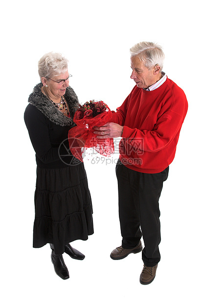 给她送花礼物夫妻成人情侣婚姻展示眼镜老年花朵灰色图片