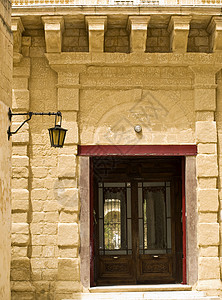中世纪Baroque广场窗户街道工匠建筑石灰石历史性房子建筑学班级村庄图片
