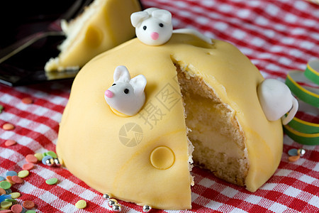美味的小蛋糕庆典老鼠生日蛋糕装饰甜点糖果食物生日图片